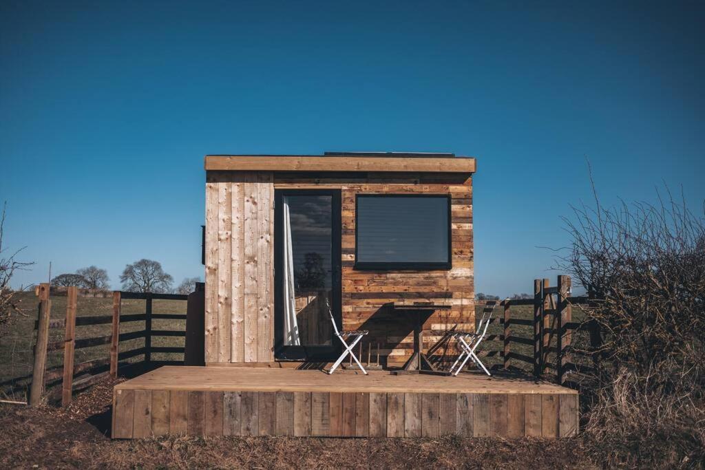 הוילה סדג'פילד 'Pipistrelle' Remote Off-Grid Micro Cabin מראה חיצוני תמונה